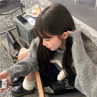 钗光剑影
